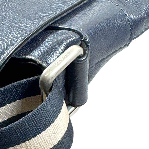 Coach Charles Sport Midnight Blue Leather Messenger Bag in MINT Condition - Picture 4 of 13